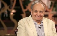 مهرجان القاهرة السينمائى يكرم وحيد حامد بجائزة الهرم الذهبى التقديرية