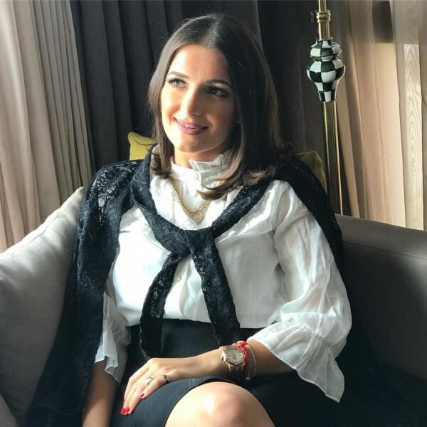 شام الذهبي تؤكد خطوبتها والزواج "قريبا"