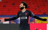 النجم المصري محمد صلاح يبدأ الاستعداد مع ليفربول لمواجهة نيوكاسل بالدوري الإنجليزي