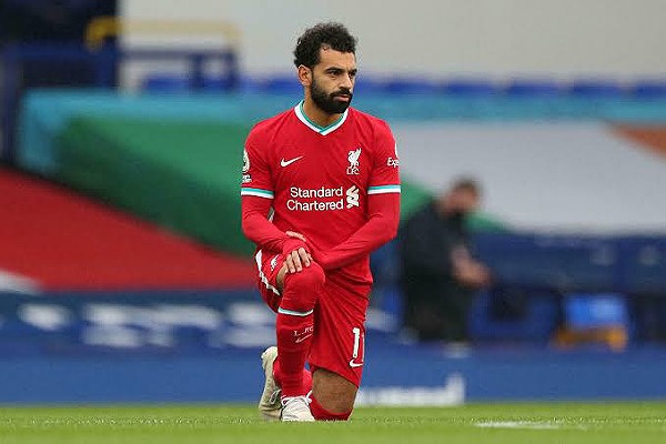 النجم المصري محمد صلاح يقود هجوم ليفربول أمام ليدز يونايتد فى الدوري الإنجليزي