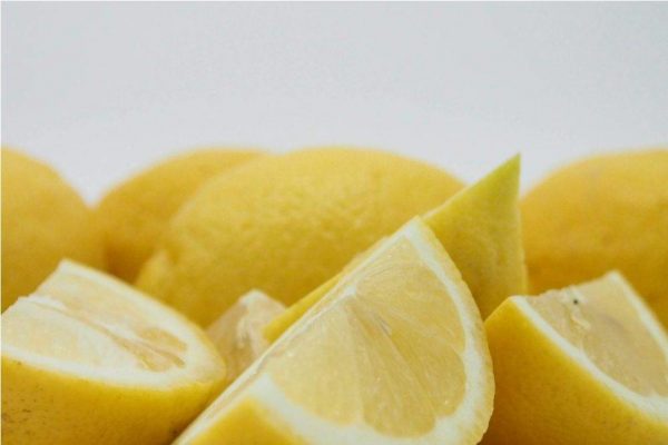 فوائد الليمون الأصفر للنساء لا تتخليْ عنها