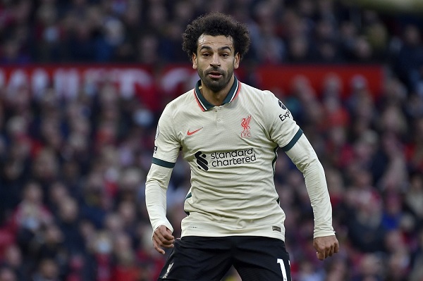 محمد صلاح يتصدر غلاف الميرور البريطانية