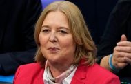 باربل باس ثالث امرأة تتولى رئاسة البرلمان الألماني