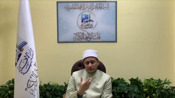 أمين الفتوى : هل يجوز تنفيذ وصية للمتوفى بها قطيعة رحم؟