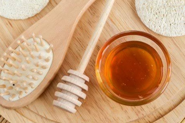 ماسك العسل لعلاج الشعر التالف