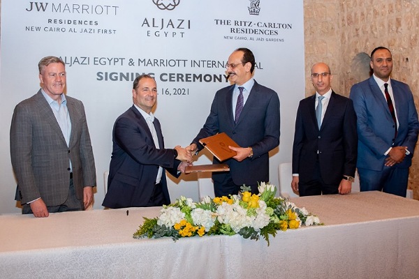 شركة سلدار مصر للإستثمار السياحي وماريوت الدولية توقعان إتفاقية