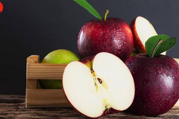 فوائد تناول التفاح علي الجسم ...تعرف عليها