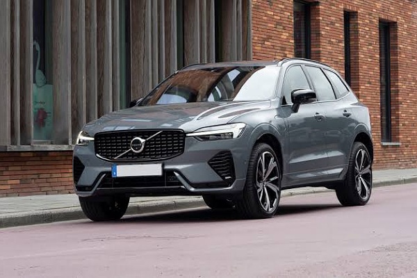 عيوب سيارة فولفو XC60 موديل 2022