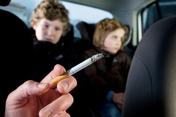 عقوبة التدخين بوسائل النقل ومنع بيعها للأطفال بمشروع قانوني جديد