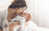 دراسة حديثة : زيادة فترة الرضاعة الطبيعية قد تحمى الطفل من الربو