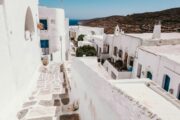 جزيرة سيفنوس اليونانية.. أشهر المعالم والأنشطة السياحية